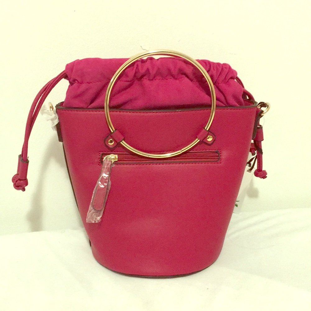LA TERRE FASHION burgundy and gold purse